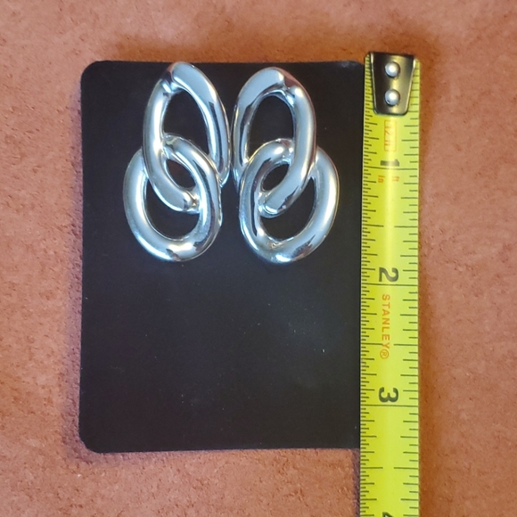 Monet vintage earrings - Picture 4 of 4